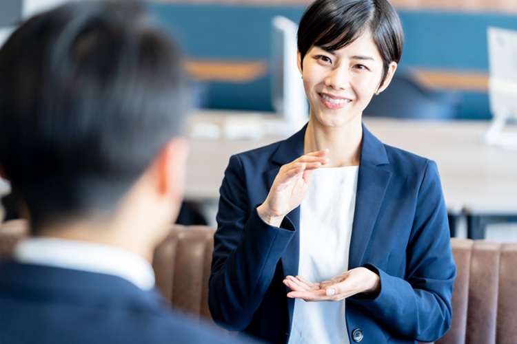 消費者金融とは？　銀行・サラ金・ヤミ金との違い、メリット・デメリットは