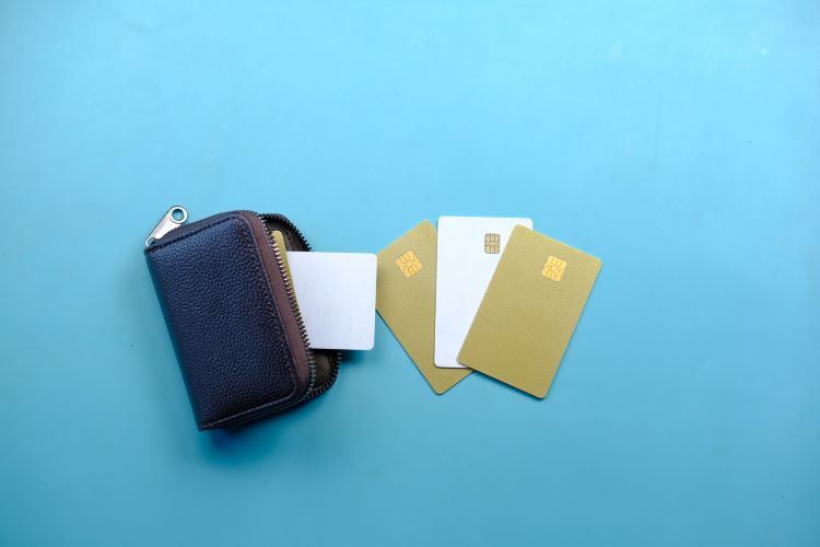 債務整理でブラックリストに載ったら何年で消える？　載らない場合はあるのか解説