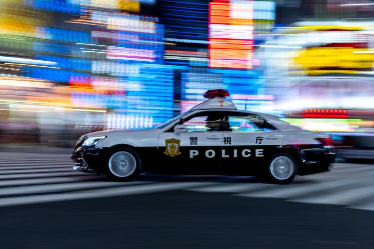 闇金は警察に相談できる？　何をしてもらえる？　警察以外の相談先も紹介