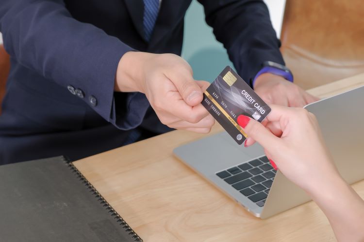 督促とは？　催促との違い、督促状が届いた場合の注意点を解説